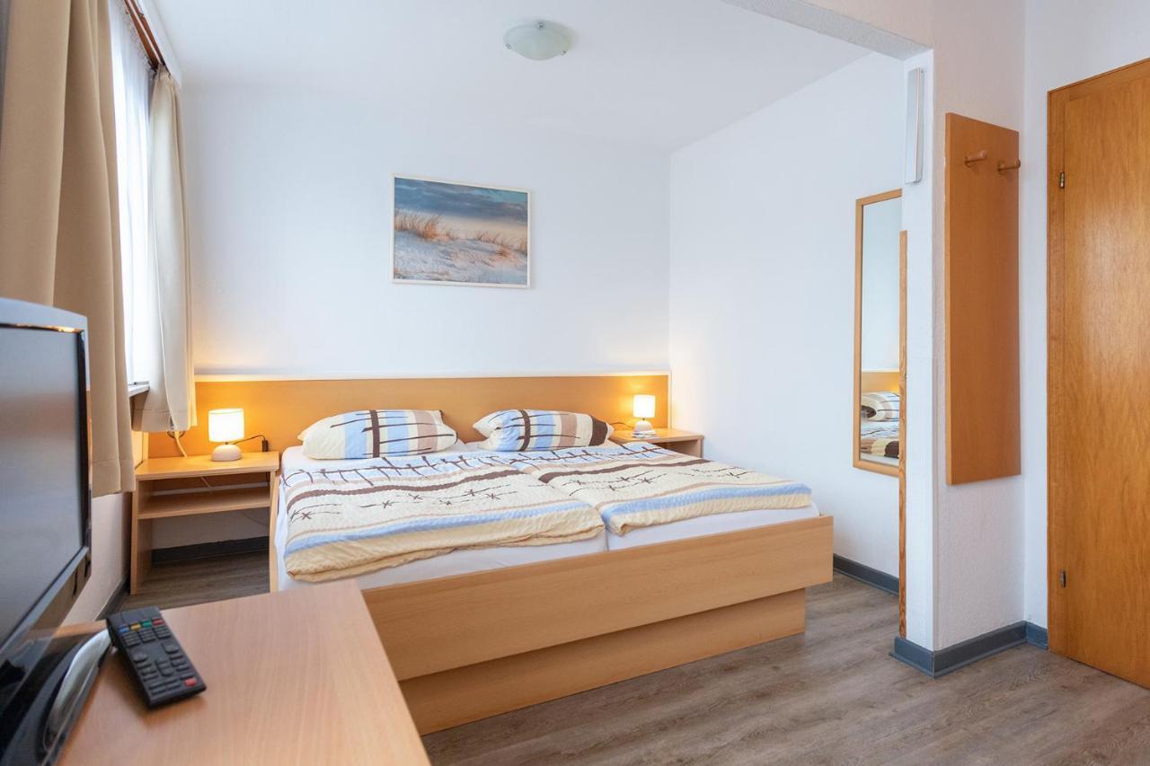 Pension Haus Weierts Нордерней Экстерьер фото